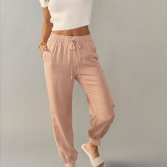 NWT - Super Soft Tencel Joggers- Blush - Picture 1 of 2
